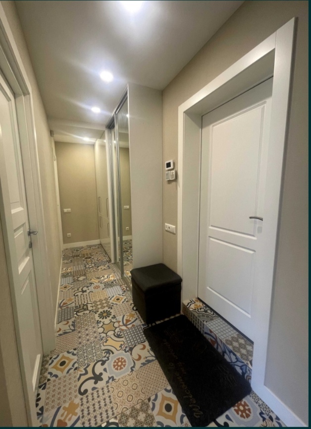Продажа 2-комнатной квартиры 47 м², Русановский бул., 5