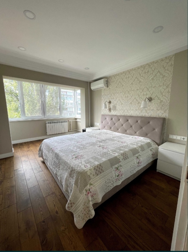 Продажа 2-комнатной квартиры 47 м², Русановский бул., 5