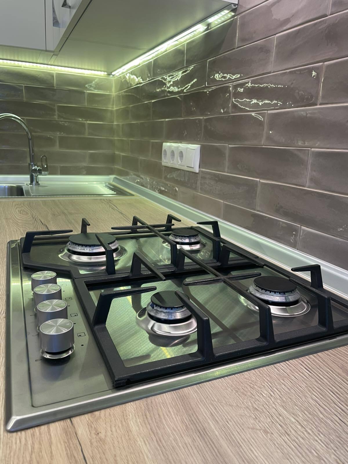 Продажа 2-комнатной квартиры 47 м², Русановский бул., 5