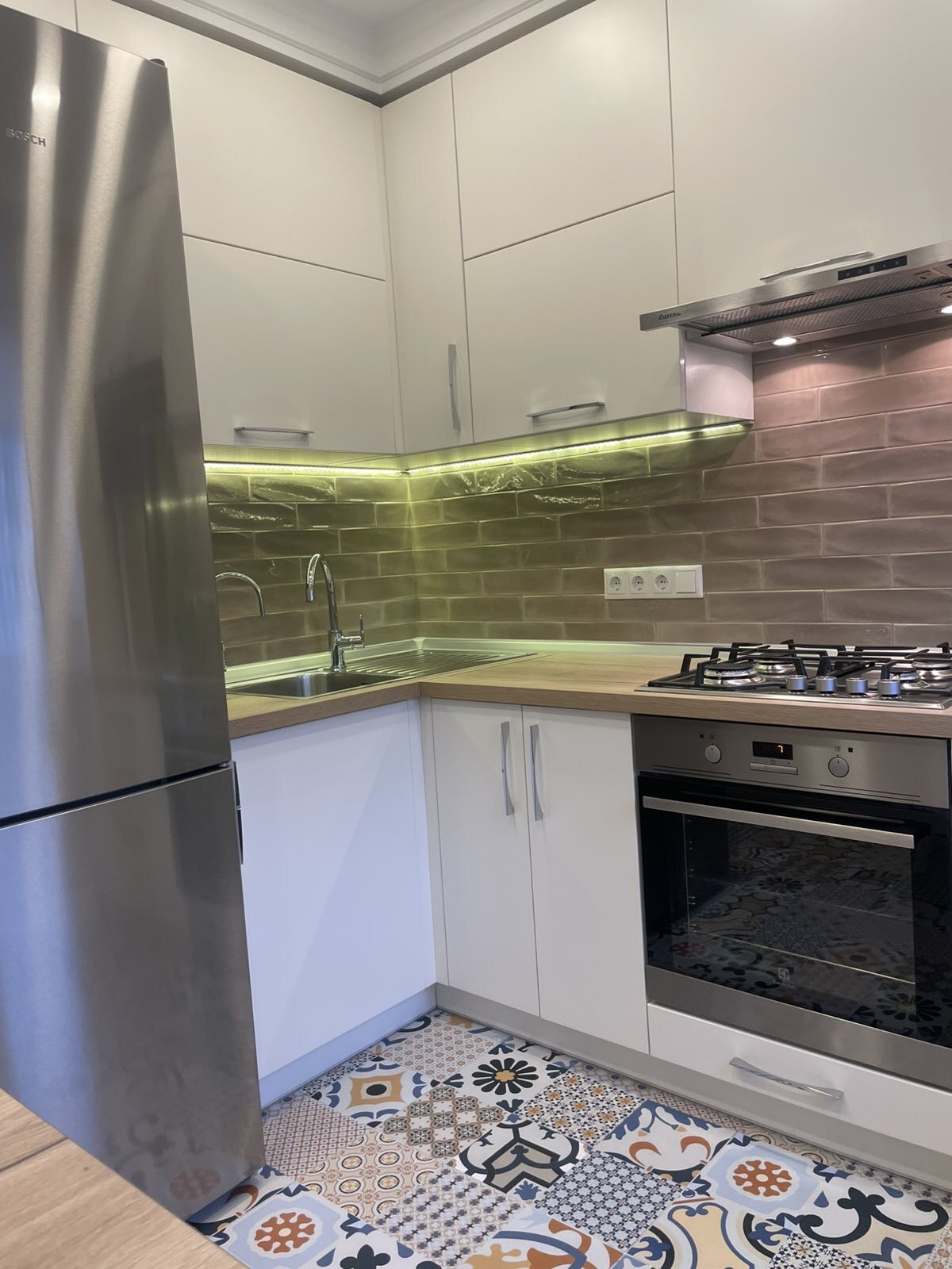Продажа 2-комнатной квартиры 47 м², Русановский бул., 5