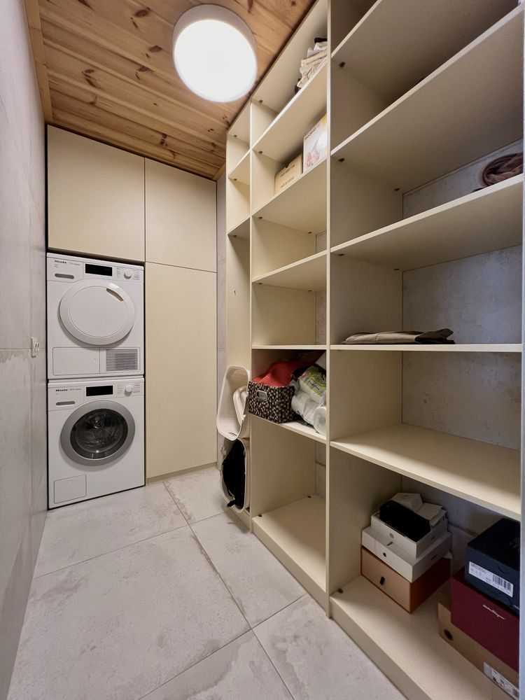 Продаж 3-кімнатної квартири 94 м², Моторний пров., 9А