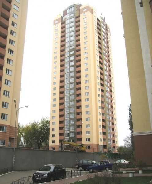 Продаж 3-кімнатної квартири 94 м², Моторний пров., 9А