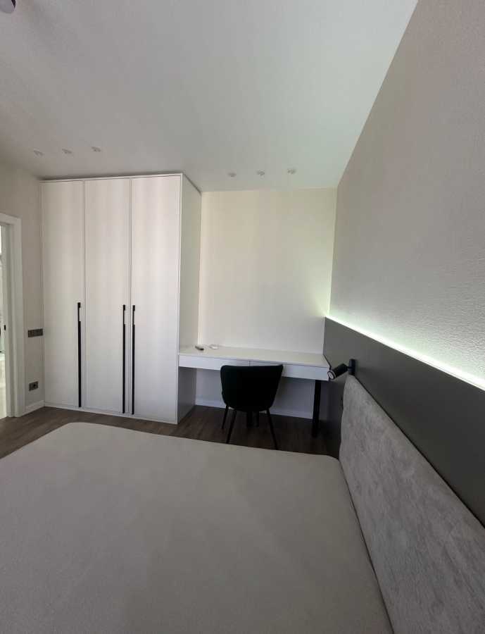 Продаж 1-кімнатної квартири 34 м², Героїв Небесної Сотні просп., 16/10