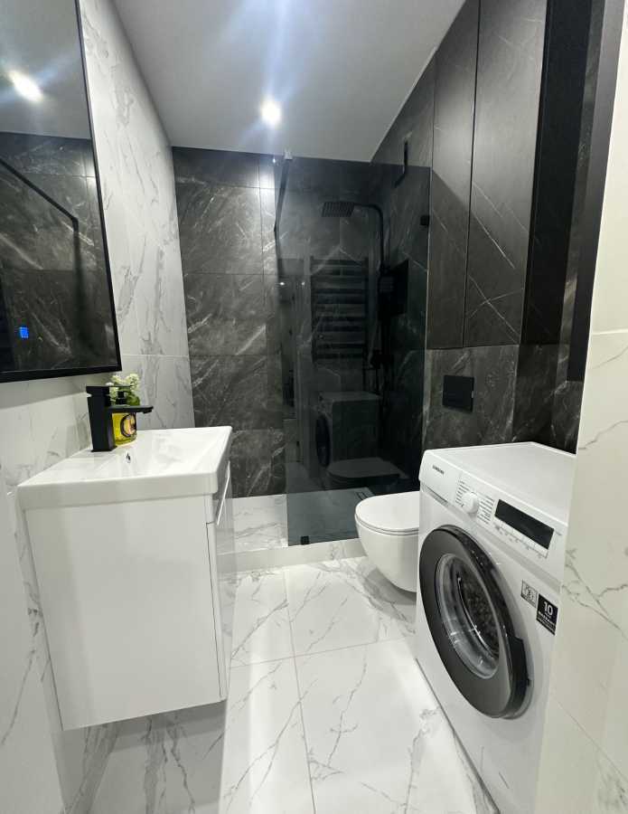 Продаж 1-кімнатної квартири 34 м², Героїв Небесної Сотні просп., 16/10