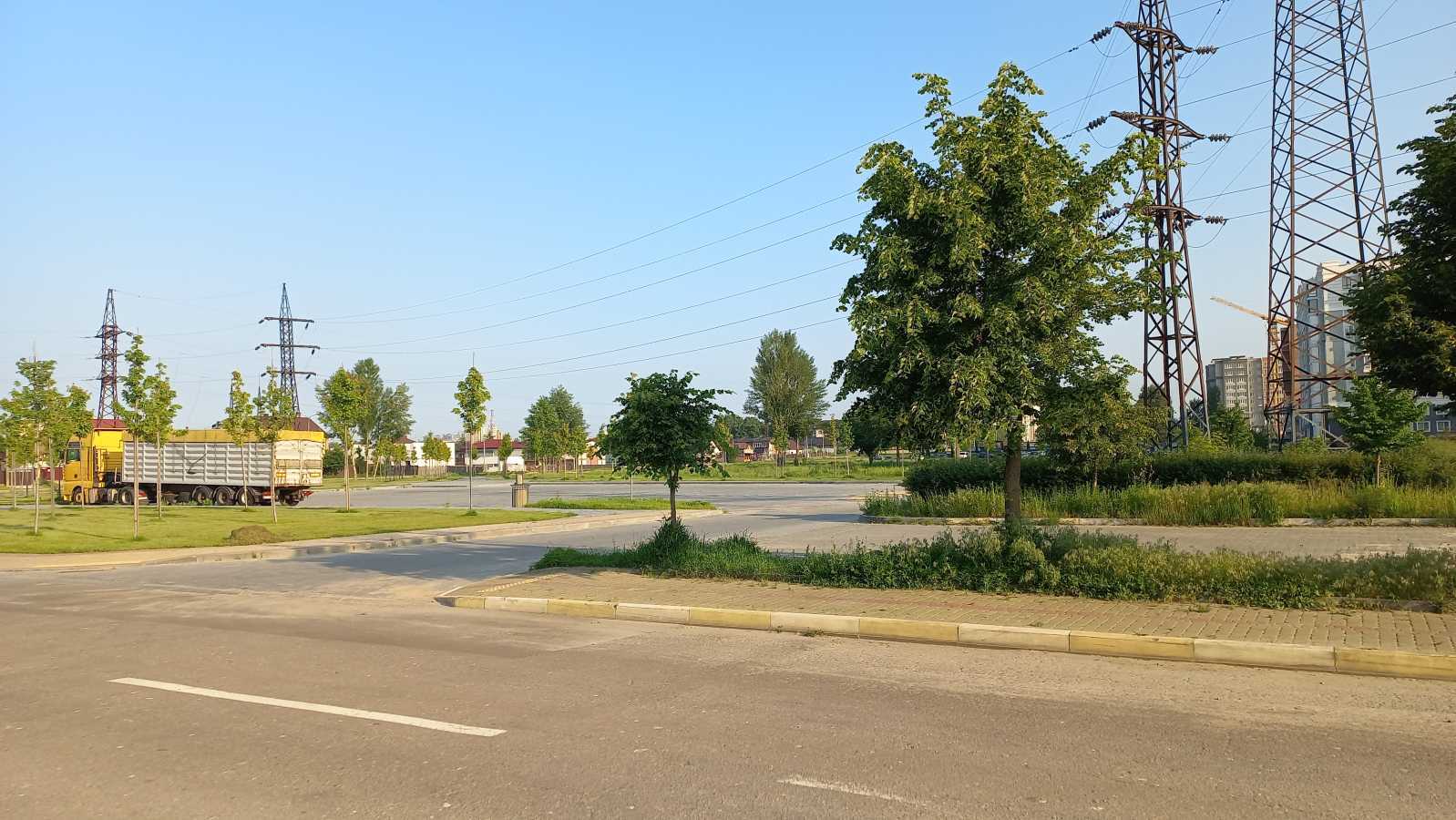 Продажа участка под индивидуальное жилое строительство 10 соток, Яблунская ул.
