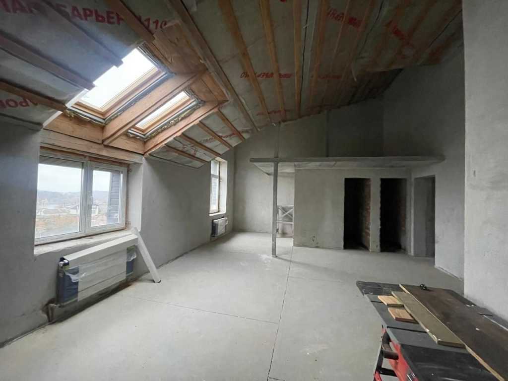 Продаж 3-кімнатної квартири 82 м², Партизанська вул., 1Б