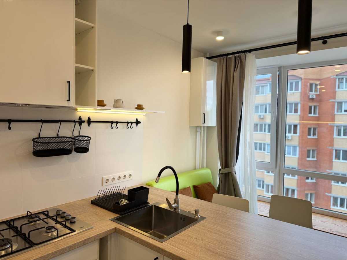 Продаж 1-кімнатної квартири 45.1 м², Миколи Сингаївського, 8К