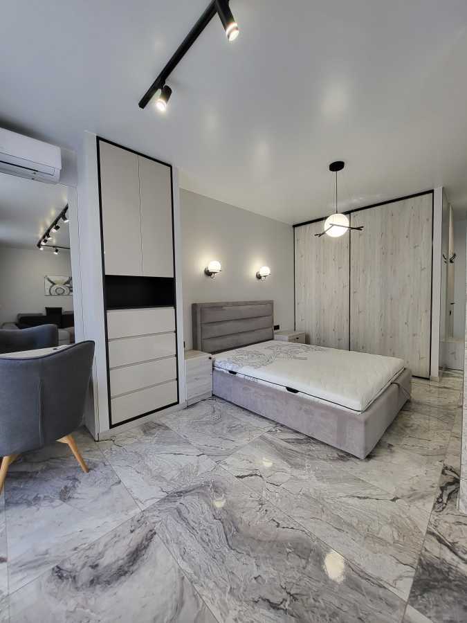 Аренда 1-комнатной квартиры 47 м², Предславинская ул., 44