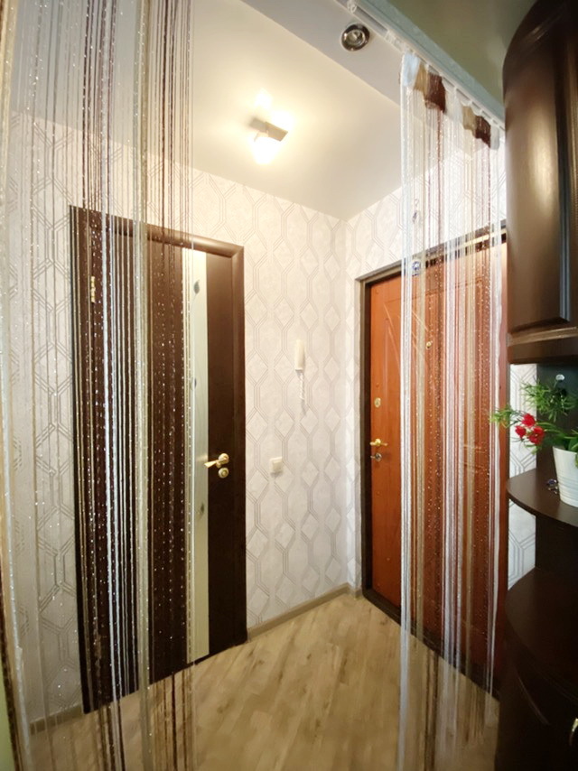 Продажа 3-комнатной квартиры 62 м², Киевская ул.