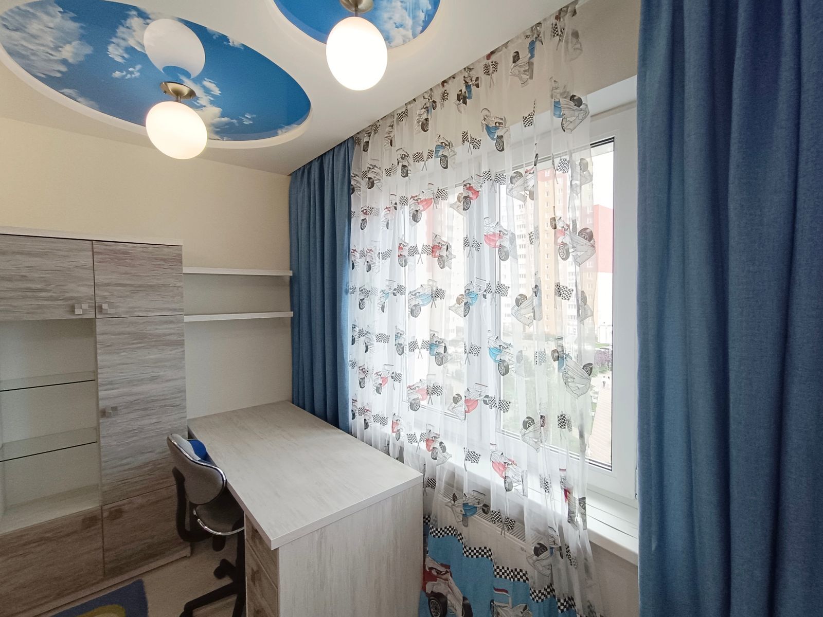 Аренда 3-комнатной квартиры 95 м², Сергея Данченко ул., 3
