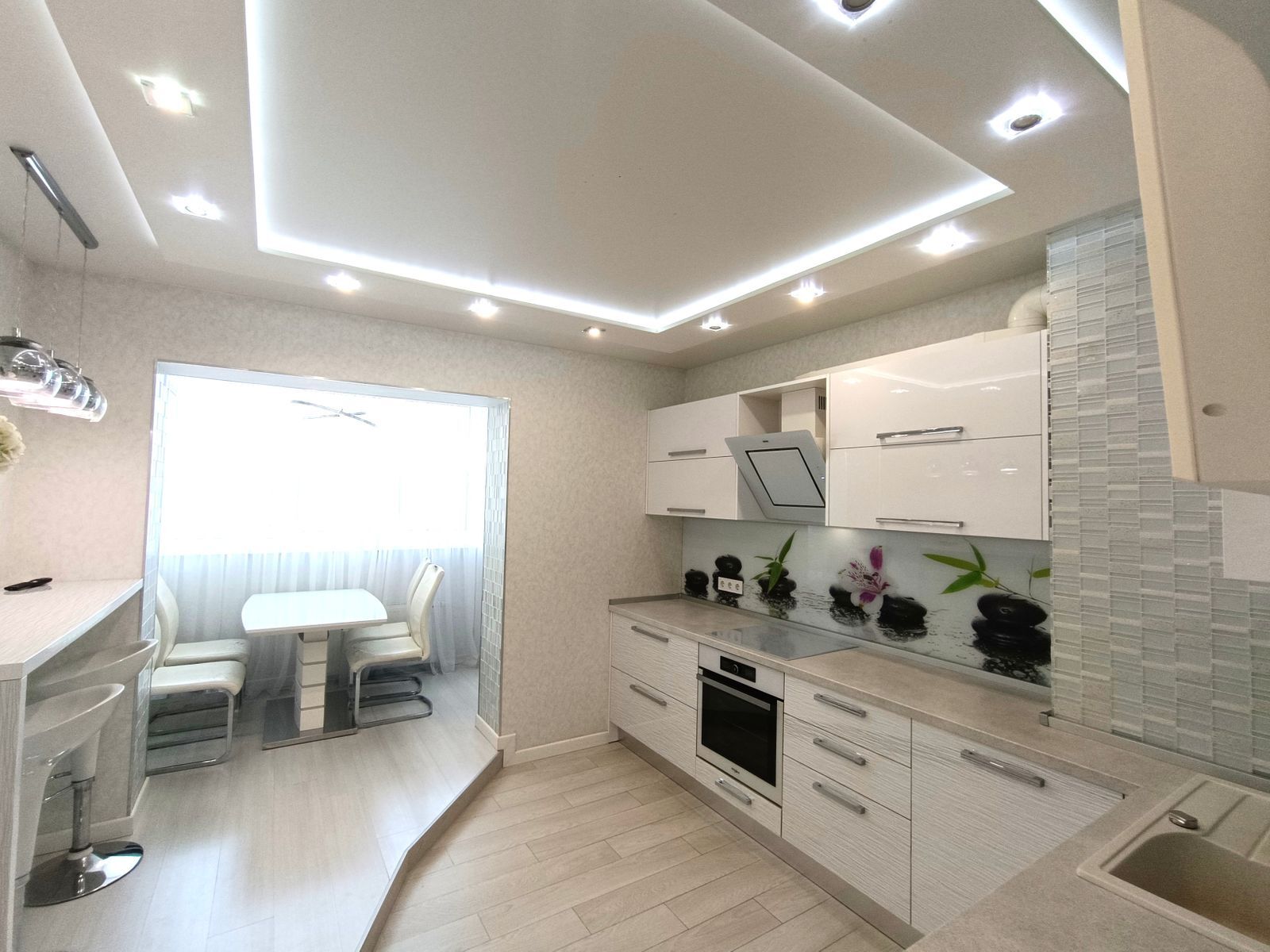 Аренда 3-комнатной квартиры 95 м², Сергея Данченко ул., 3