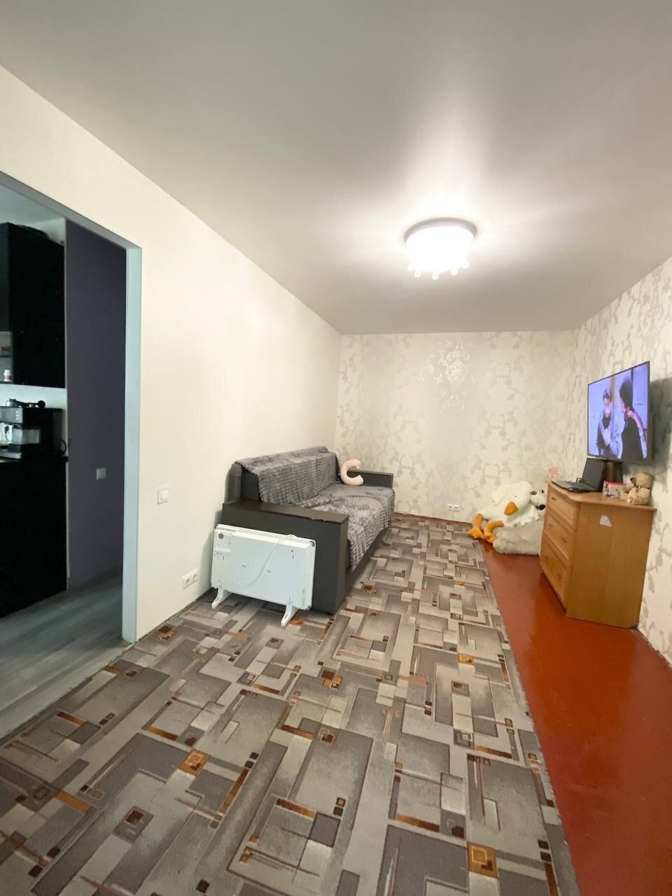Продаж 1-кімнатної квартири 31 м², Охтирська вул.