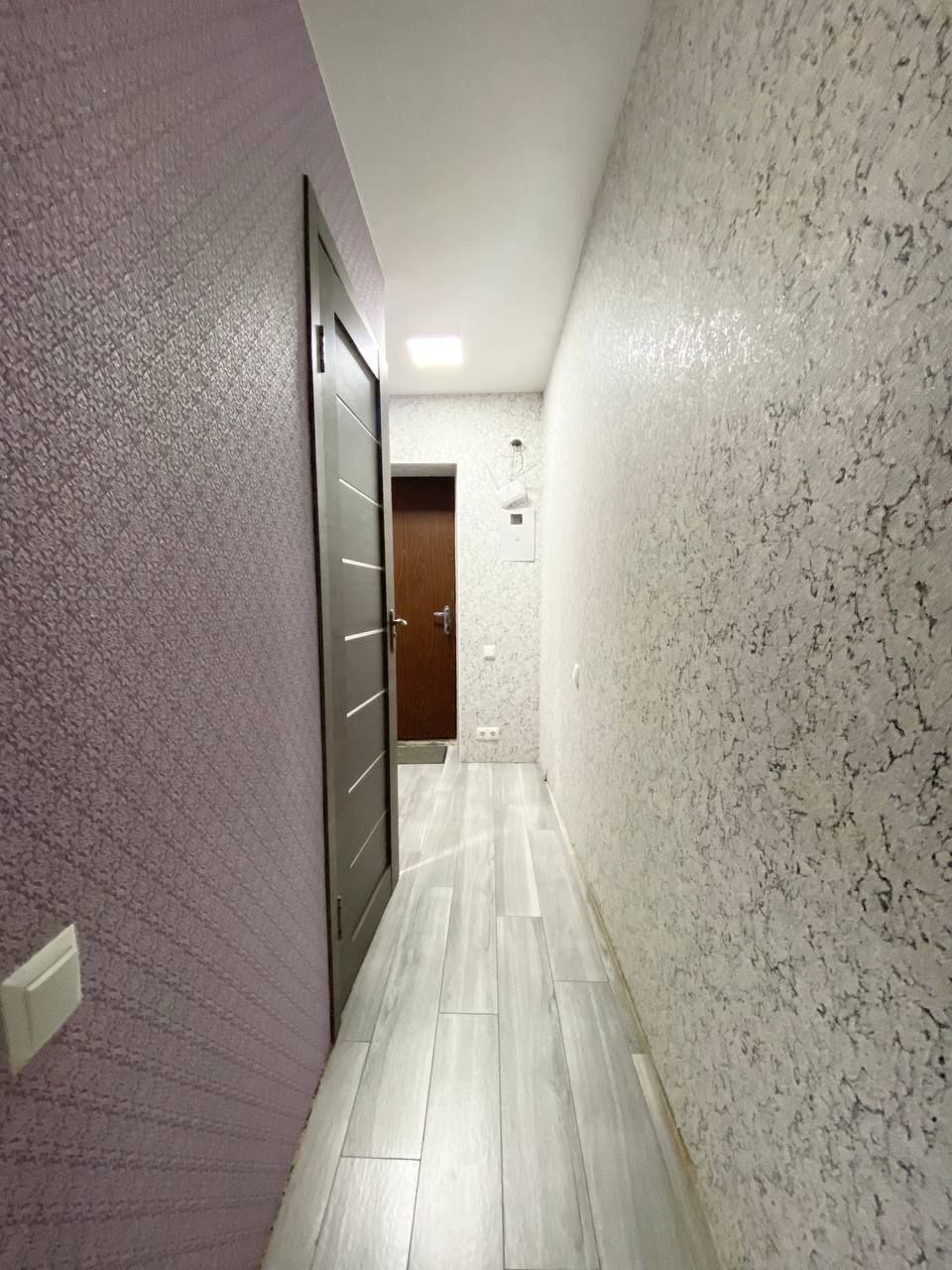 Продаж 1-кімнатної квартири 31 м², Охтирська вул.