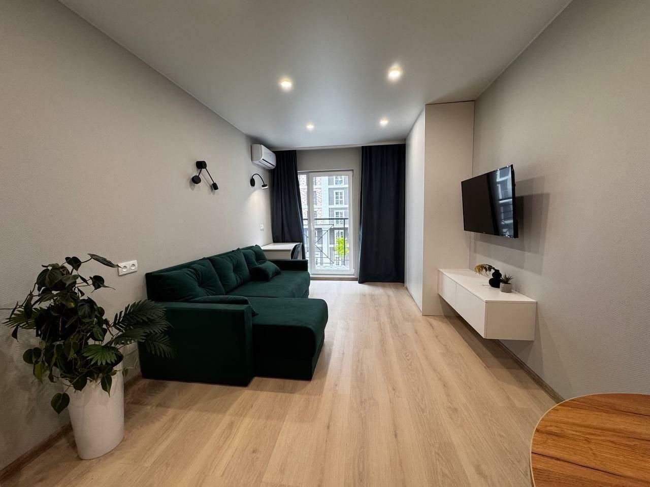 Продажа 1-комнатной квартиры 43 м², Михаила Максимовича ул.