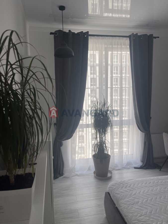 Продажа 1-комнатной квартиры 42 м², Михаила Максимовича ул., 26Г