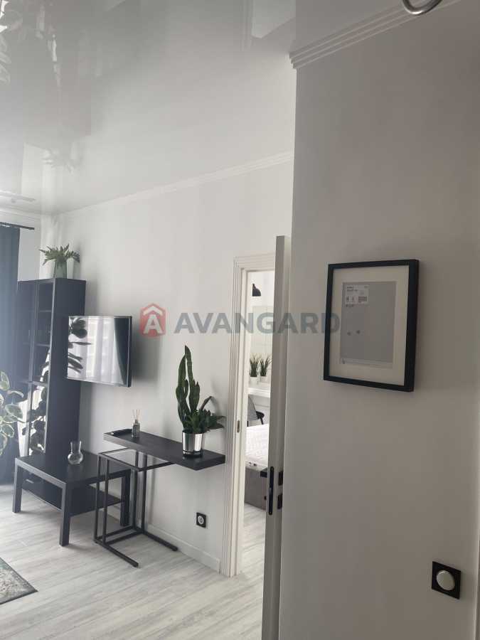 Продажа 1-комнатной квартиры 42 м², Михаила Максимовича ул., 26Г