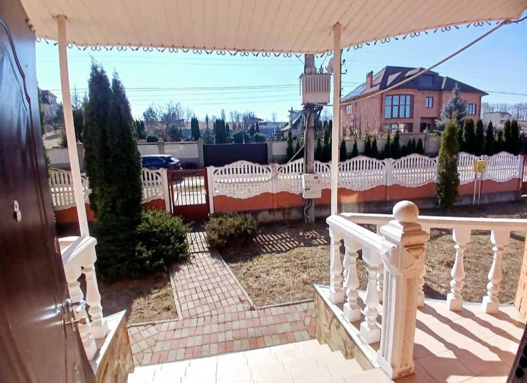 Продаж будинку 266 м², Озерная, 3