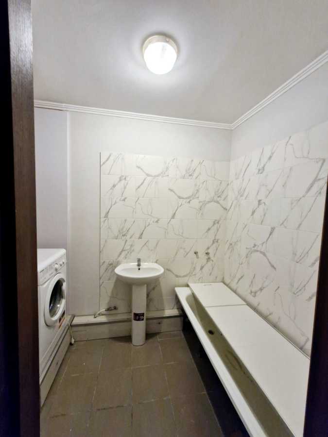 Продажа 2-комнатной квартиры 74 м², Моторный пер., 11А