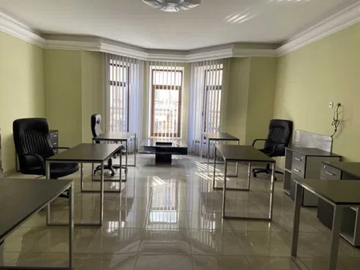 Оренда офісу 178 м², Воздвиженська вул., 10Б