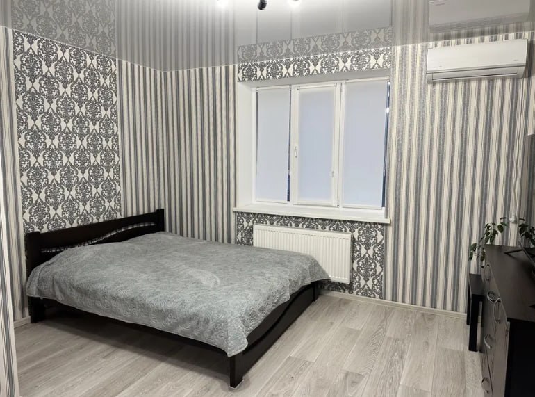 Продажа 1-комнатной квартиры 45 м², Михаила Лушпы просп.
