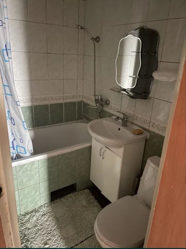 Продажа 1-комнатной квартиры 33 м², Петропавловская ул.
