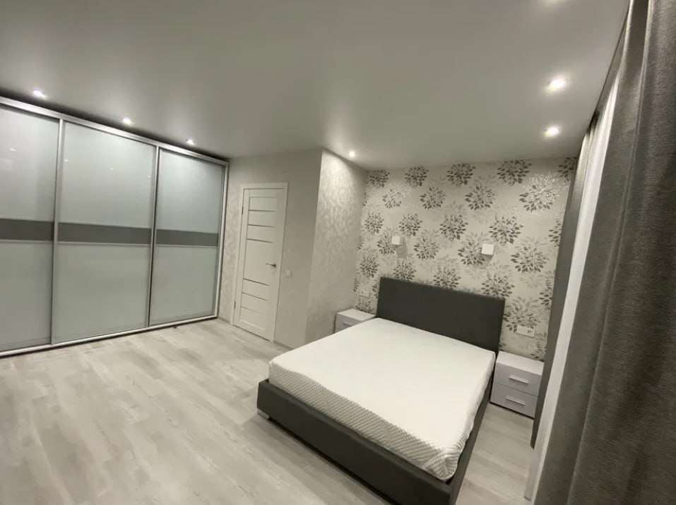 Продажа 1-комнатной квартиры 41.5 м², Михаила Лушпы просп.