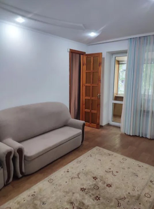 Продаж 2-кімнатної квартири 52 м², Малиновського вул.