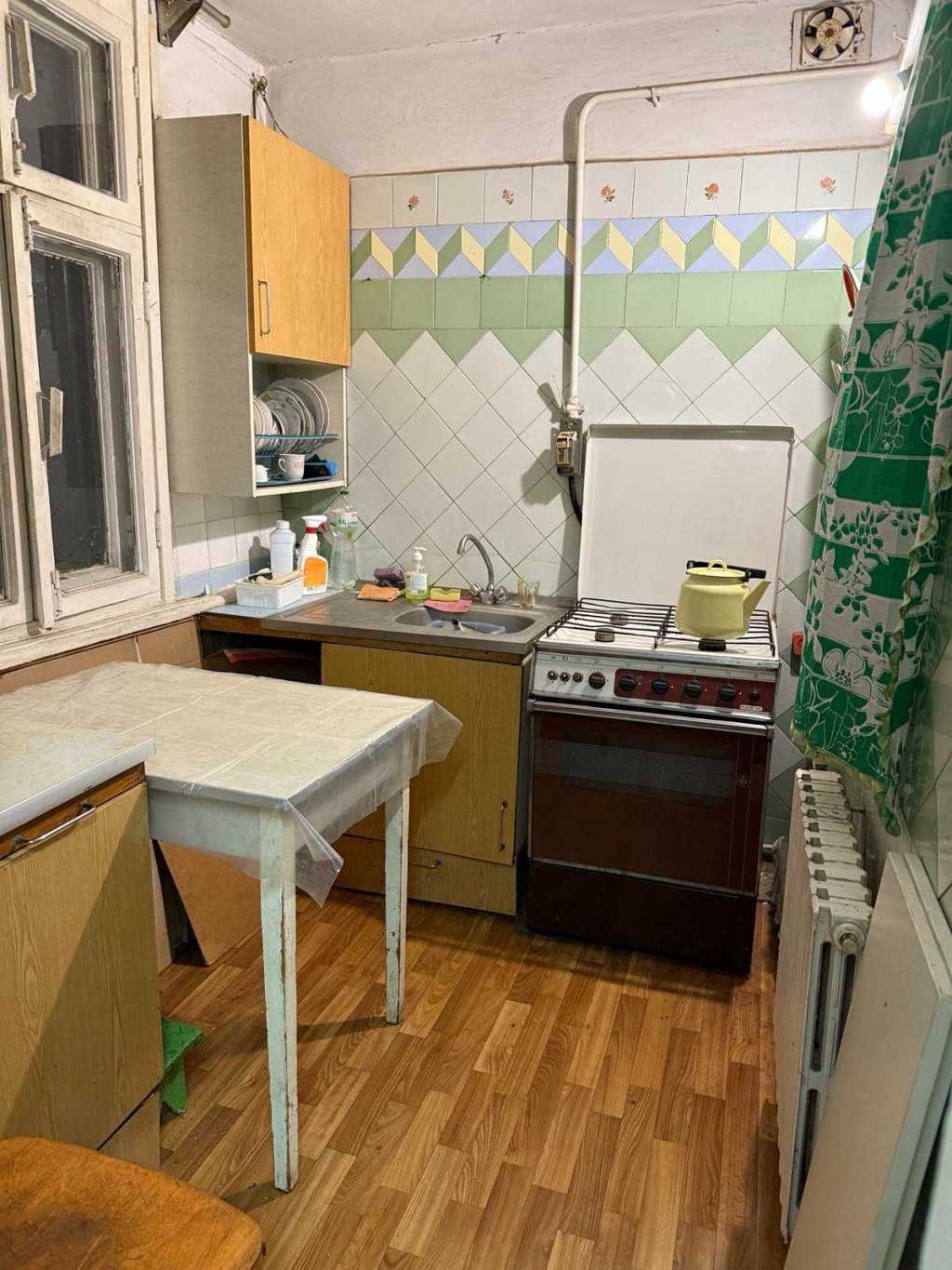 Продаж 3-кімнатної квартири 46 м², Канатная вул.