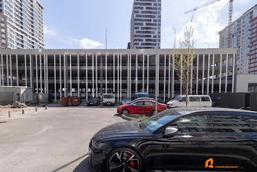 Продажа 2-комнатной квартиры 53 м², Александра Олеся ул.