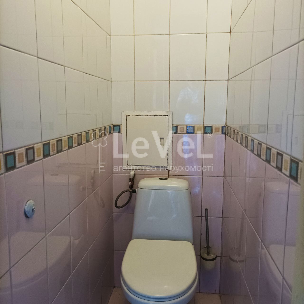 Продажа 3-комнатной квартиры 63 м², Деснянский пер., Лісовий масив. вул. Космонавта Поповича, буд. 4