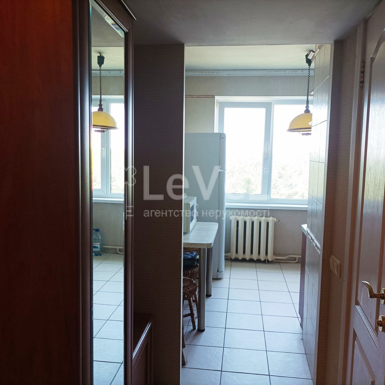 Продажа 3-комнатной квартиры 63 м², Деснянский пер., Лісовий масив. вул. Космонавта Поповича, буд. 4