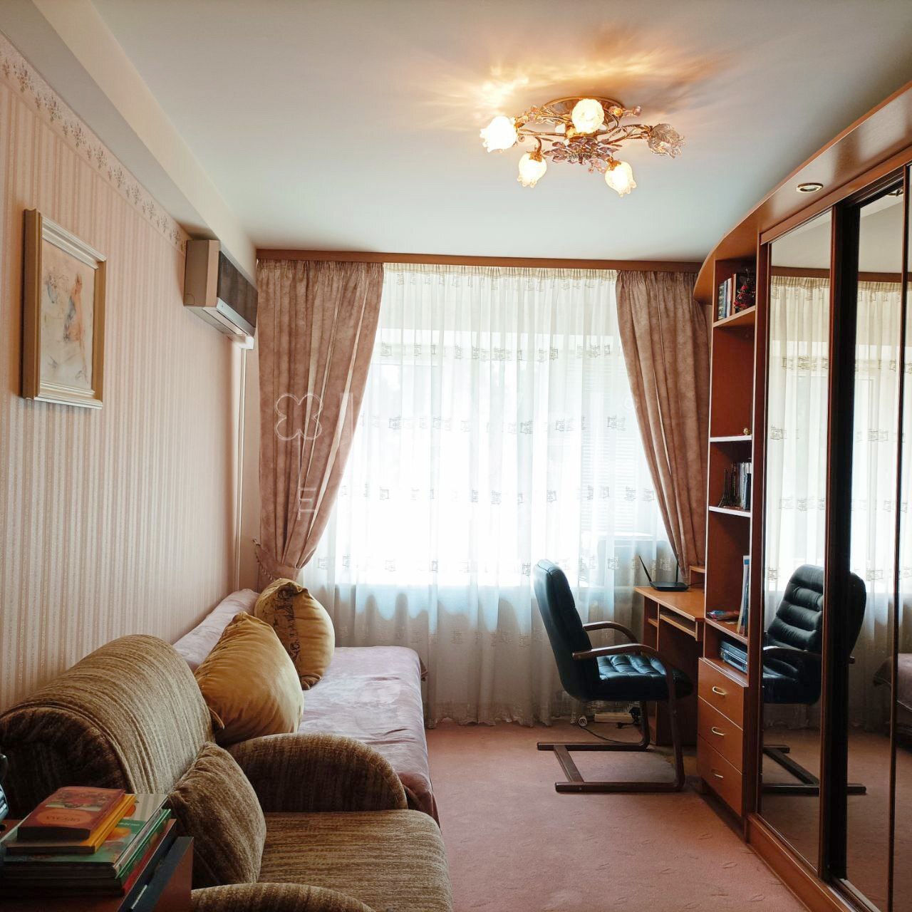 Продажа 3-комнатной квартиры 62 м², 15-я Энтузиастов ул.