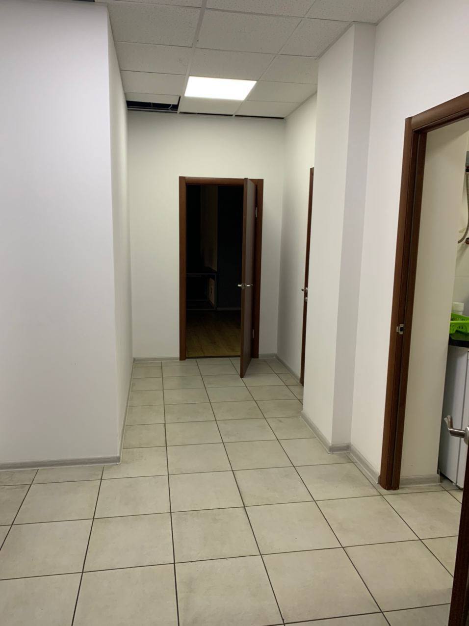 Продажа офиса 540 м², Абхазская ул., 13
