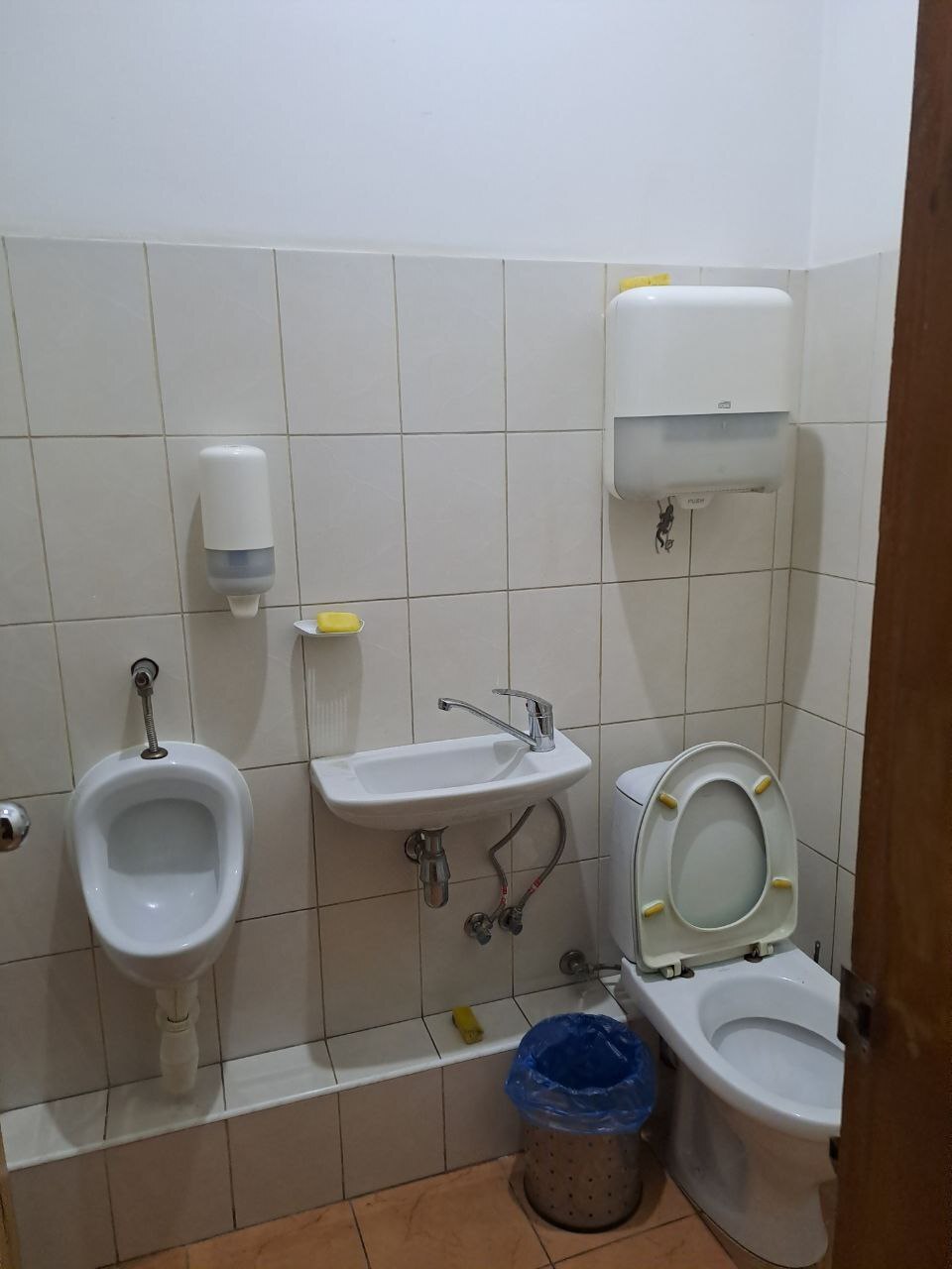 Продажа офиса 97 м², Андрея Фабра ул., 5