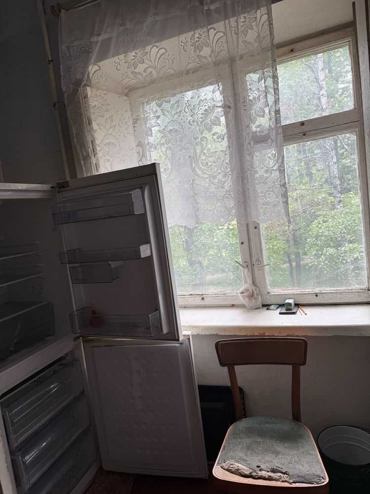 Продаж 1-кімнатної квартири 30 м², Добровольского просп.