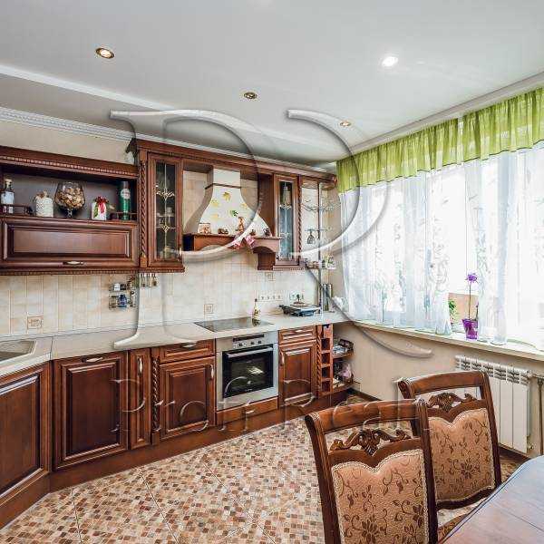 Продаж 1-кімнатної квартири 56 м², Урлівська вул., 11А