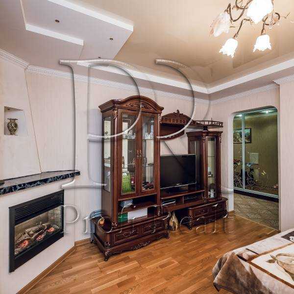 Продаж 1-кімнатної квартири 56 м², Урлівська вул., 11А