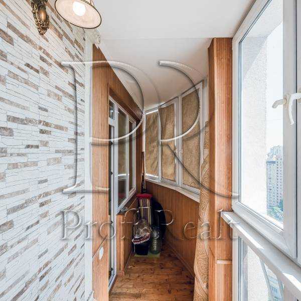 Продаж 1-кімнатної квартири 56 м², Урлівська вул., 11А