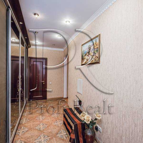 Продаж 1-кімнатної квартири 56 м², Урлівська вул., 11А