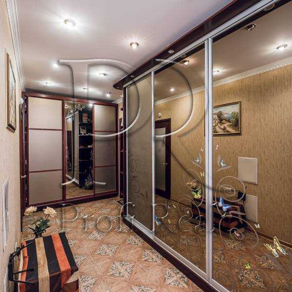 Продаж 1-кімнатної квартири 56 м², Урлівська вул., 11А