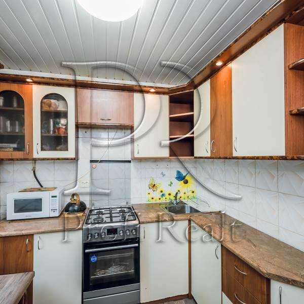 Продажа 1-комнатной квартиры 32 м², Отрадный просп., 10