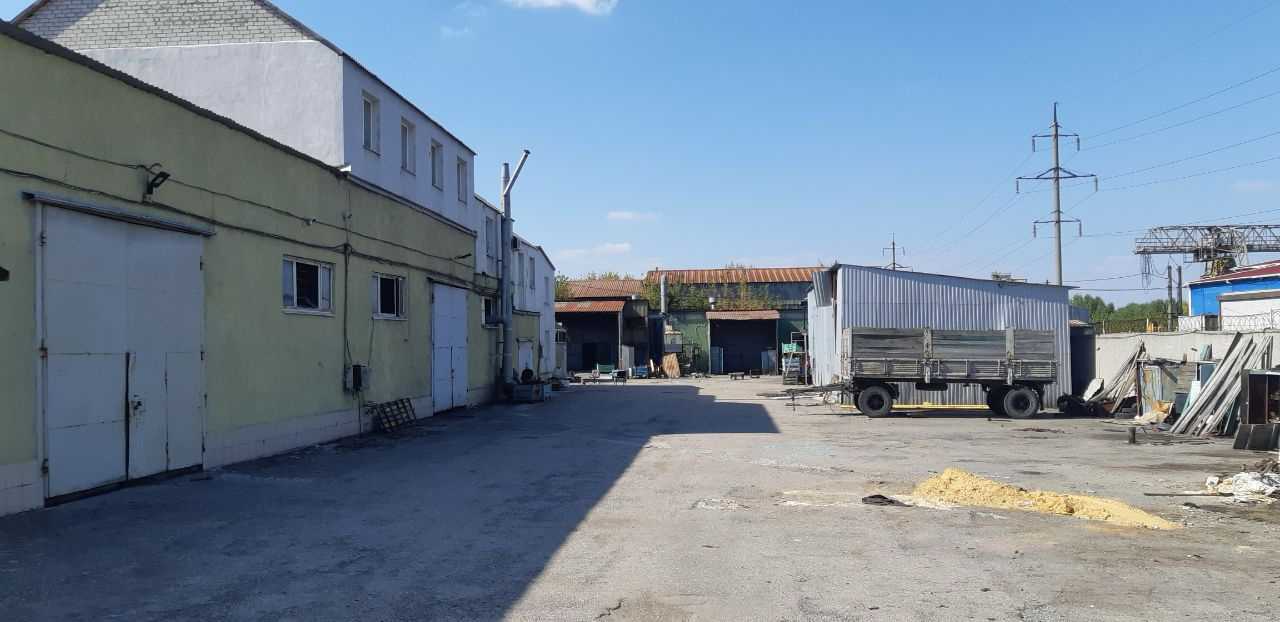Продаж виробничого приміщення 1030.3 м², Свистуна вул., 1