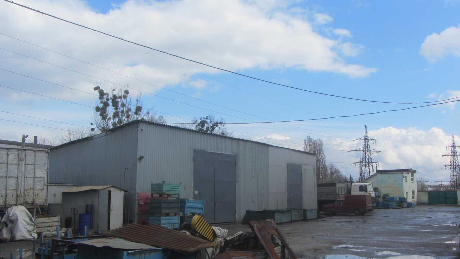 Продаж виробничого приміщення 1030.3 м², Свистуна вул., 1