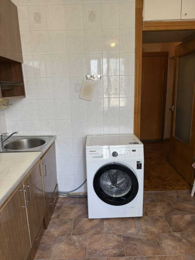 Аренда 2-комнатной квартиры 52 м², Тростянецкая ул., 3