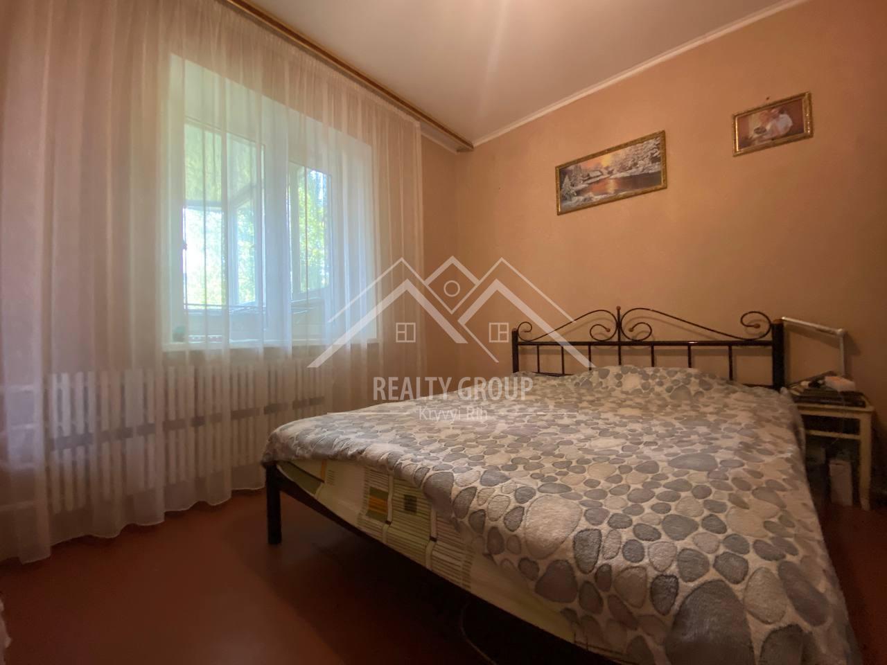 Продаж 3-кімнатної квартири 71 м², Лісового вул.