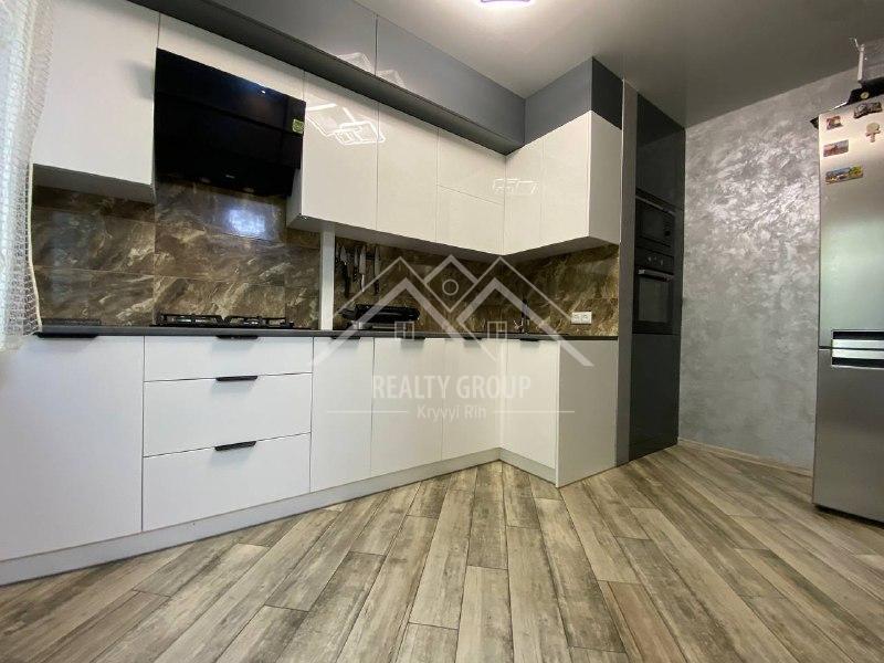Продаж 3-кімнатної квартири 65 м², Івана Авраменка вул.