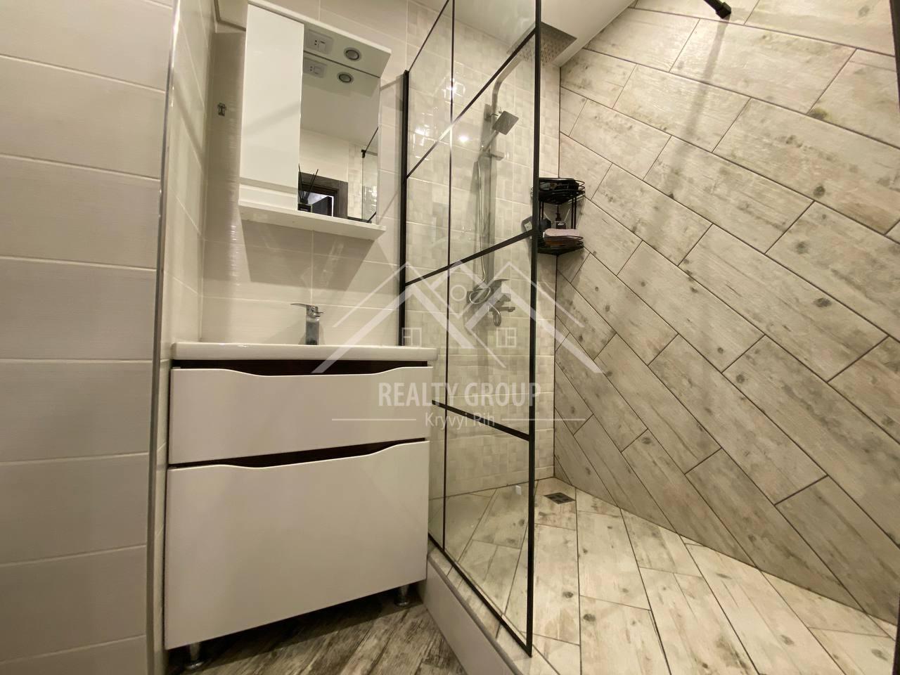 Продаж 3-кімнатної квартири 65 м², Івана Авраменка вул.