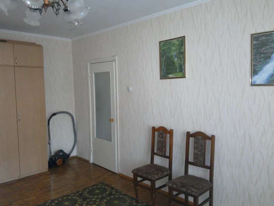 Продажа 3-комнатной квартиры 80 м², Героев Днепра ул., 9