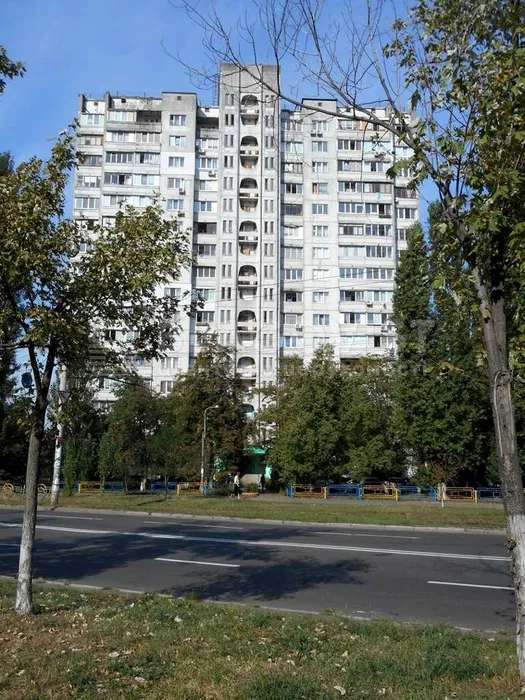 Продажа 3-комнатной квартиры 80 м², Героев Днепра ул., 9