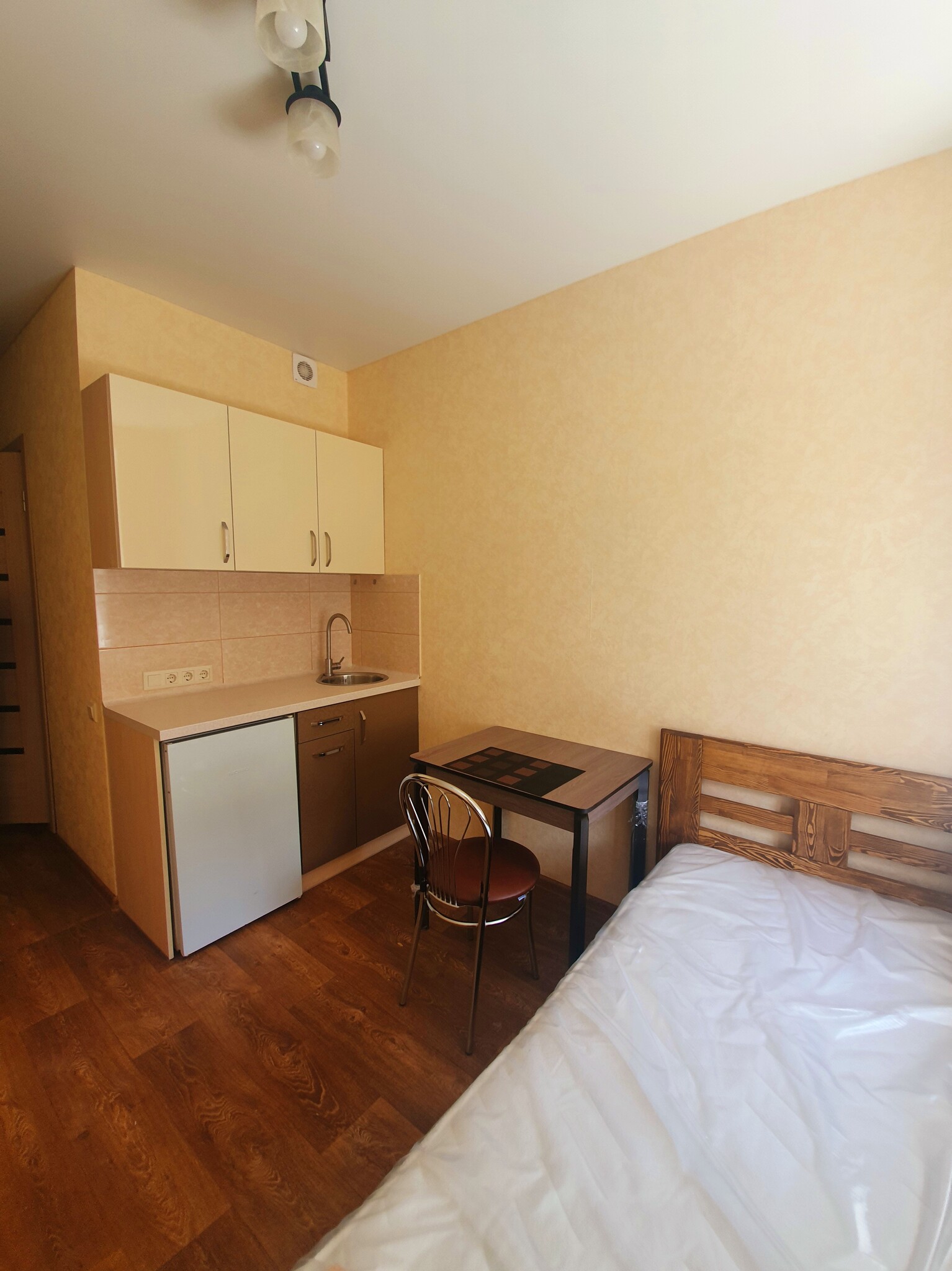 Оренда 1-кімнатної квартири 15 м², Резниківський пров., пров.4